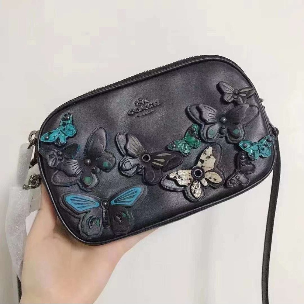 NWT Retail Coach Butterfly Applique Crossbody Clutch In Pebble Leather - Picture 2 of 7